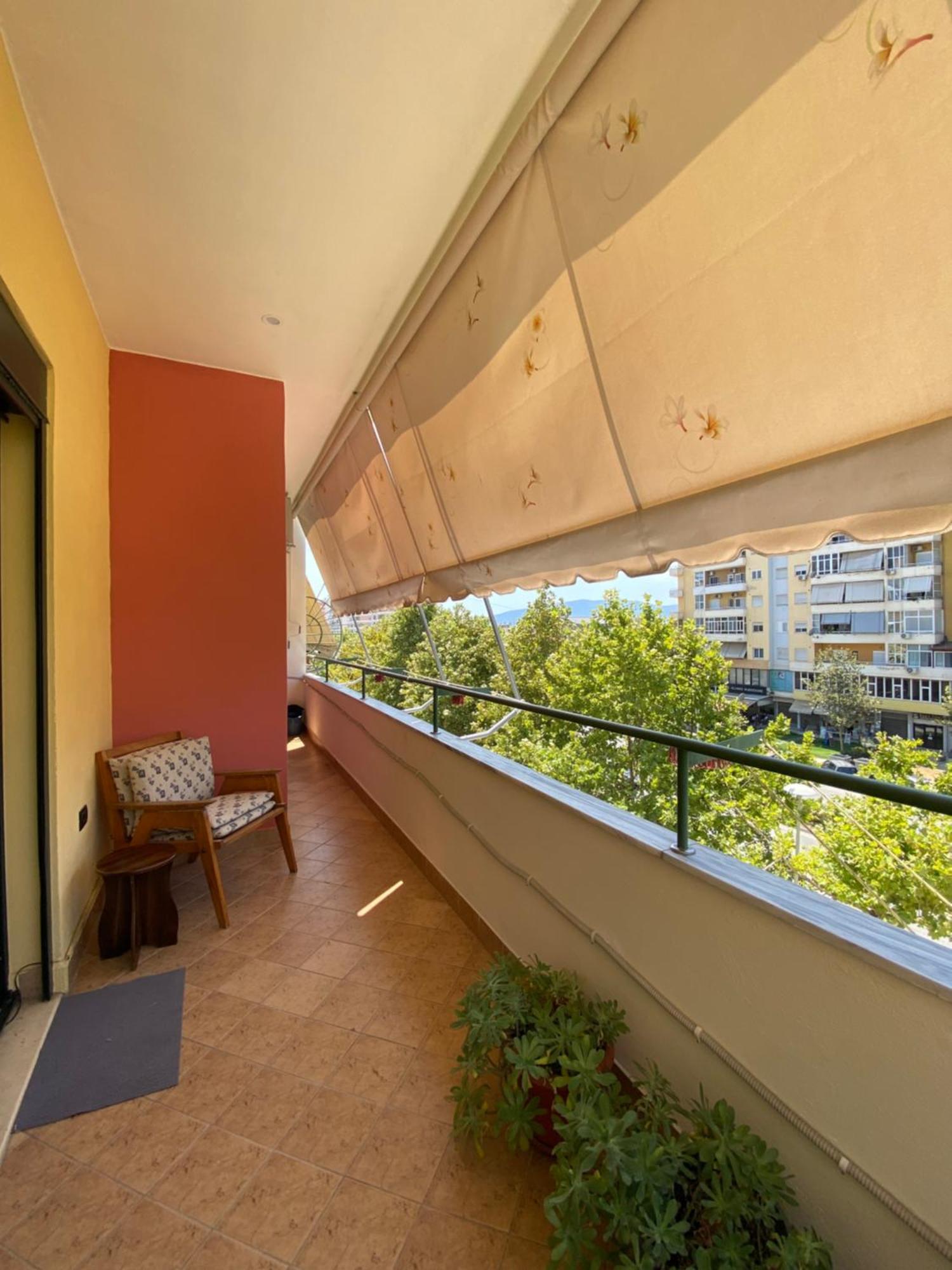Appartement Rikardo Apartament à Vlorë Extérieur photo